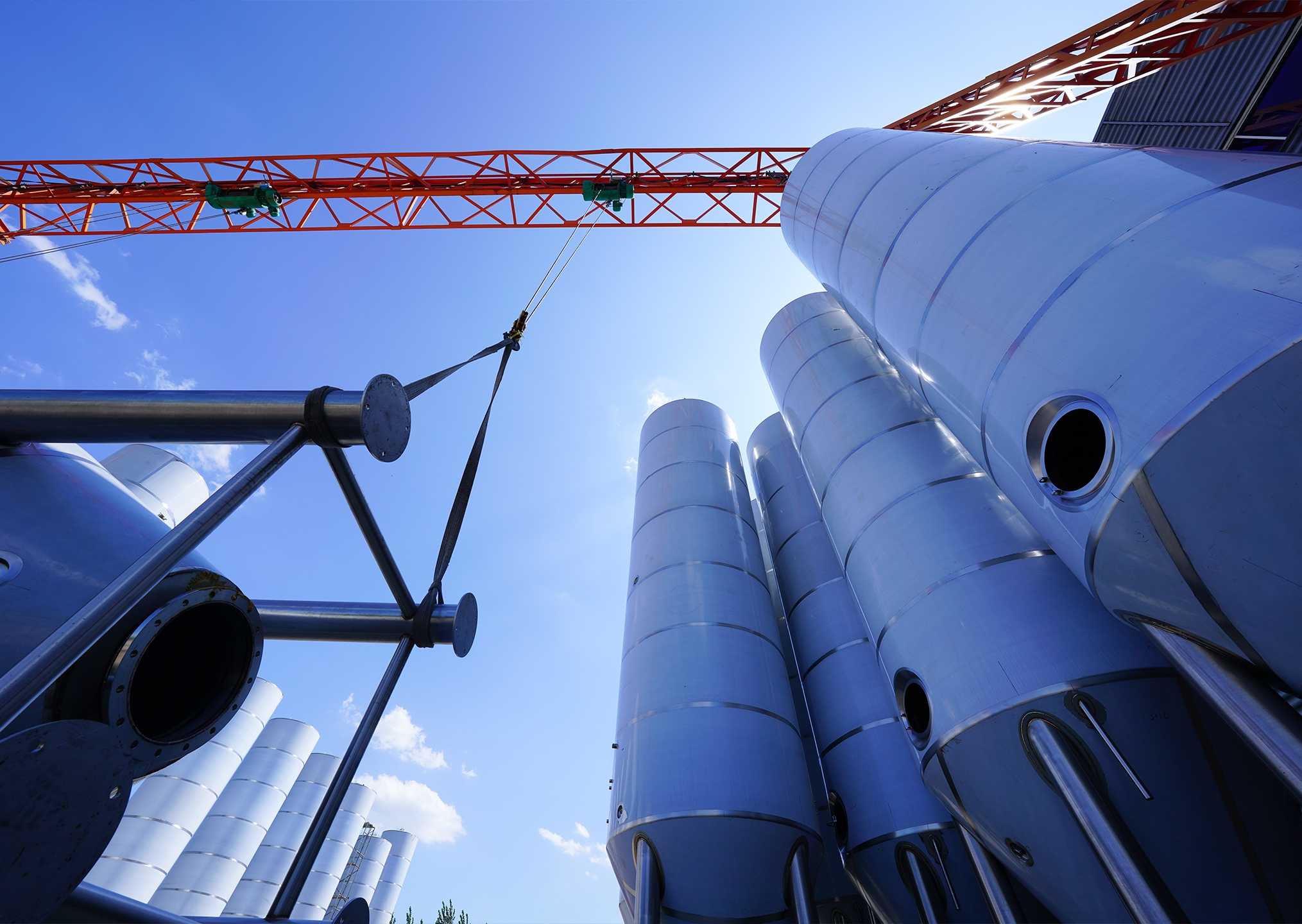 啤酒廠選址應該關注哪些因素？